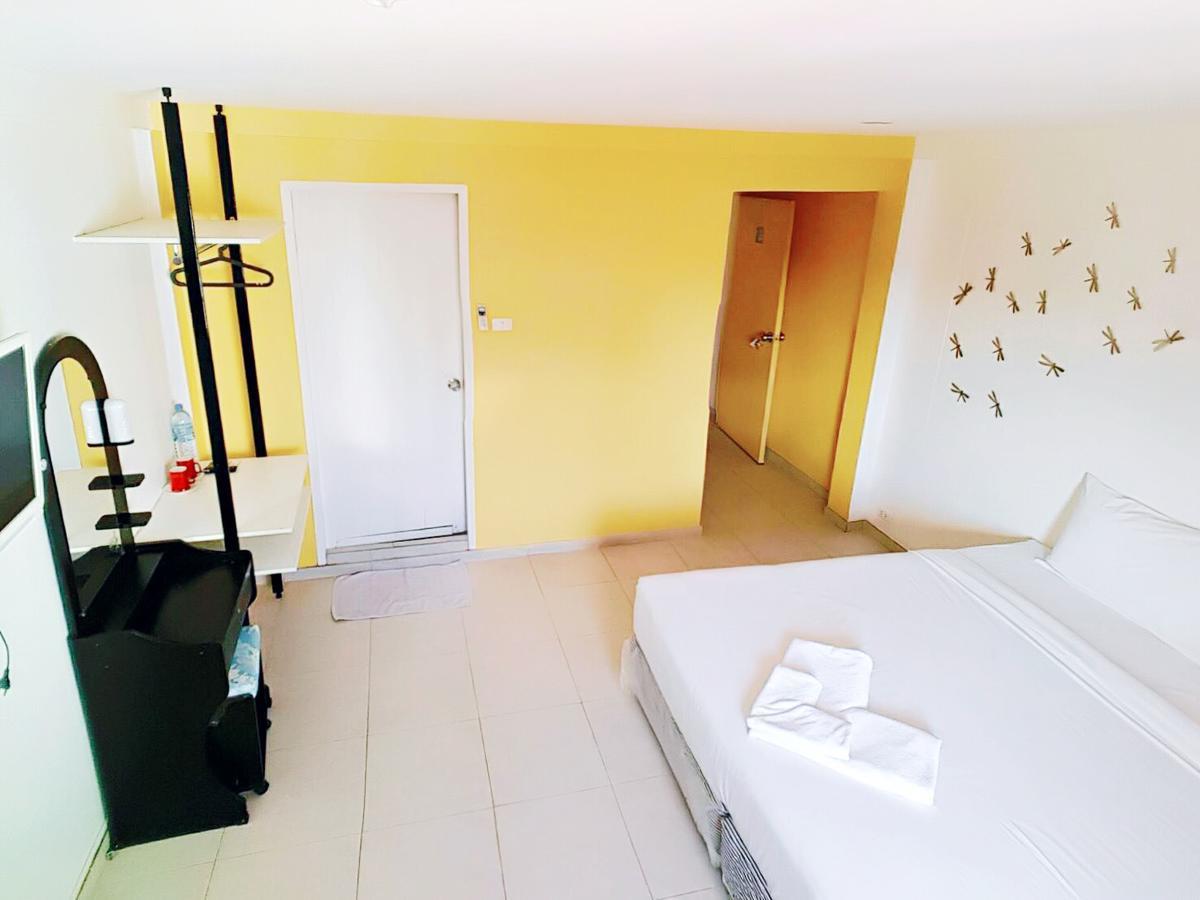 Blue Moon Hotel هوا هين المظهر الخارجي الصورة