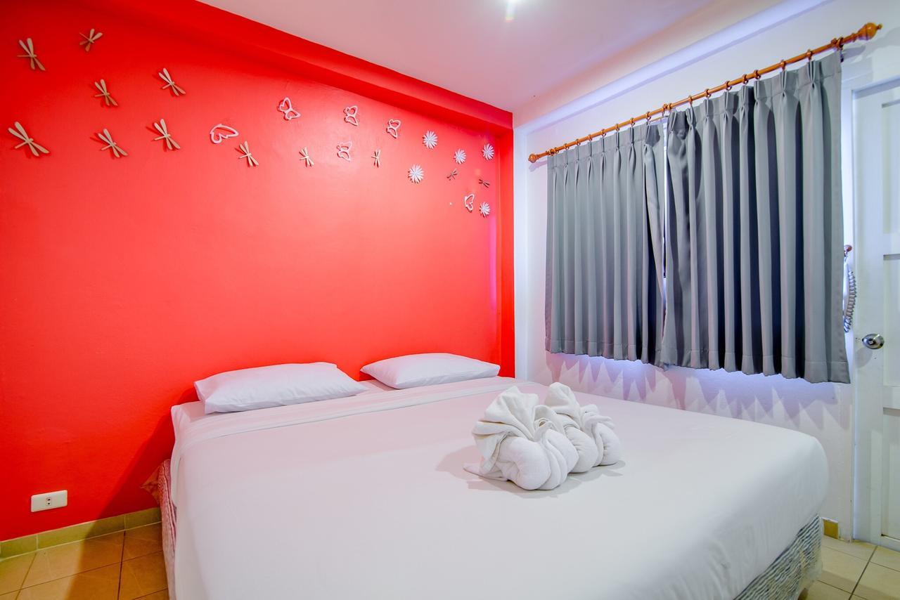Blue Moon Hotel هوا هين المظهر الخارجي الصورة